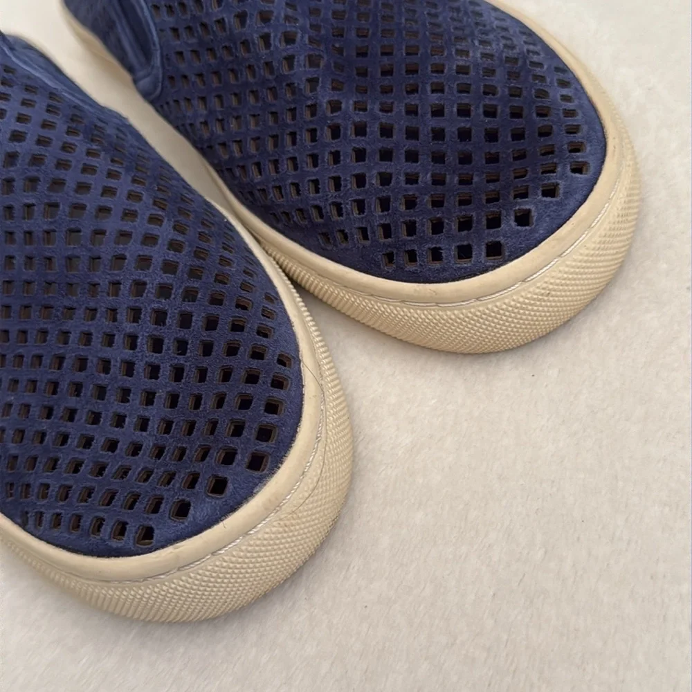 Tory Burch | Jesse Perforated Suede Slip On Flat Sneakers Shoes Navy Blue (7) - Picture 4 of 16